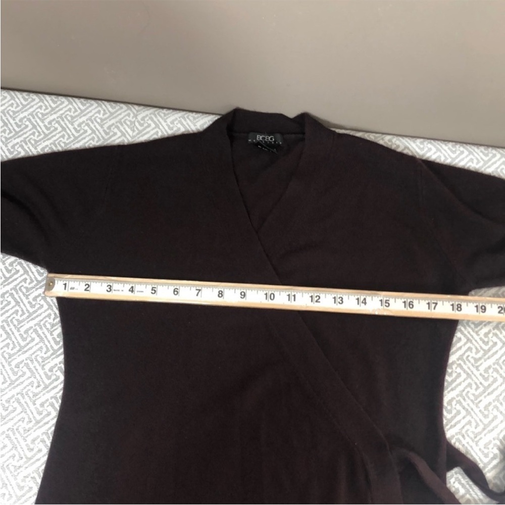 BCBGMAXAZRIA Wrap Brown Sweater Medium - Picture 5 of 8